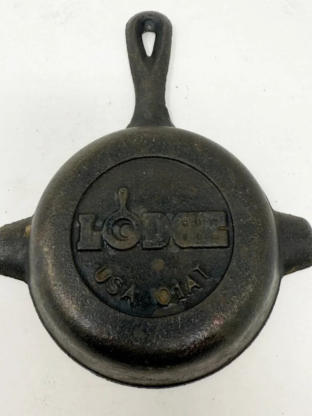 Vintage Lodge Cast Iron Skillet 01AT Miniature Spoon Rest Ashtray 6